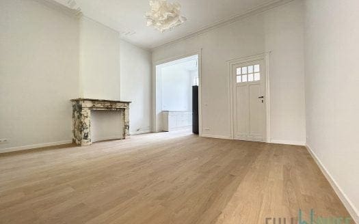 Appartement à louer 1 chambre 70 m², 1300 €
