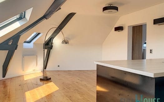 Appartement te huur  2 slaapkamers 100 m², 1300 €