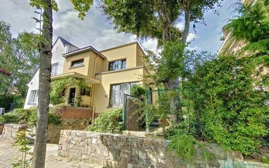 House for sale 3 bedrooms 189 m², 820000 €