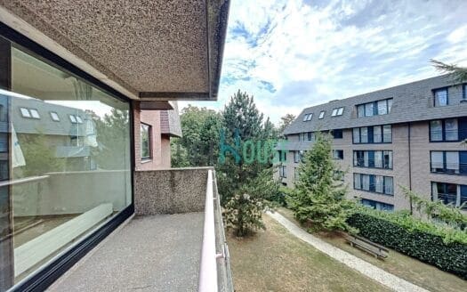 Flat for rent 2 bedrooms 114 m², 1350 €
