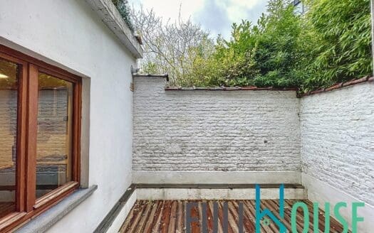 House for rent  2 bedrooms 115 m², 1500 €
