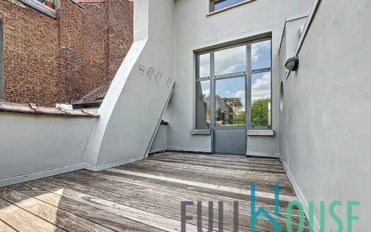 Flat for rent  2 bedrooms 75 m², 1350 €