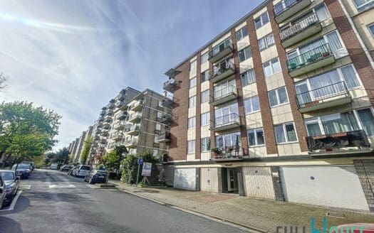 Appartement à louer 1 chambre 35 m², 820 €